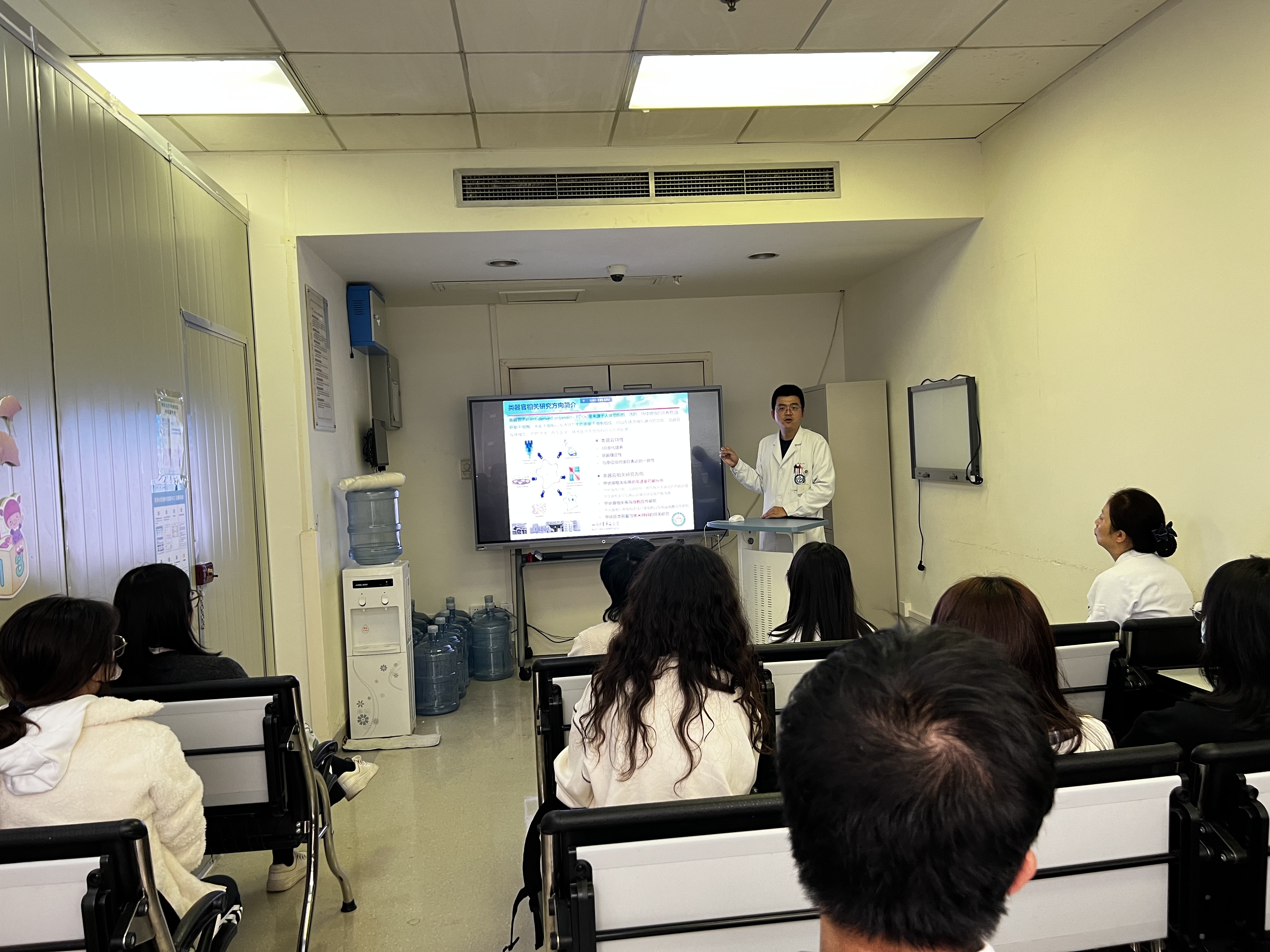 华西临床医学院研究生部(华西临床医学院研究生部部长)